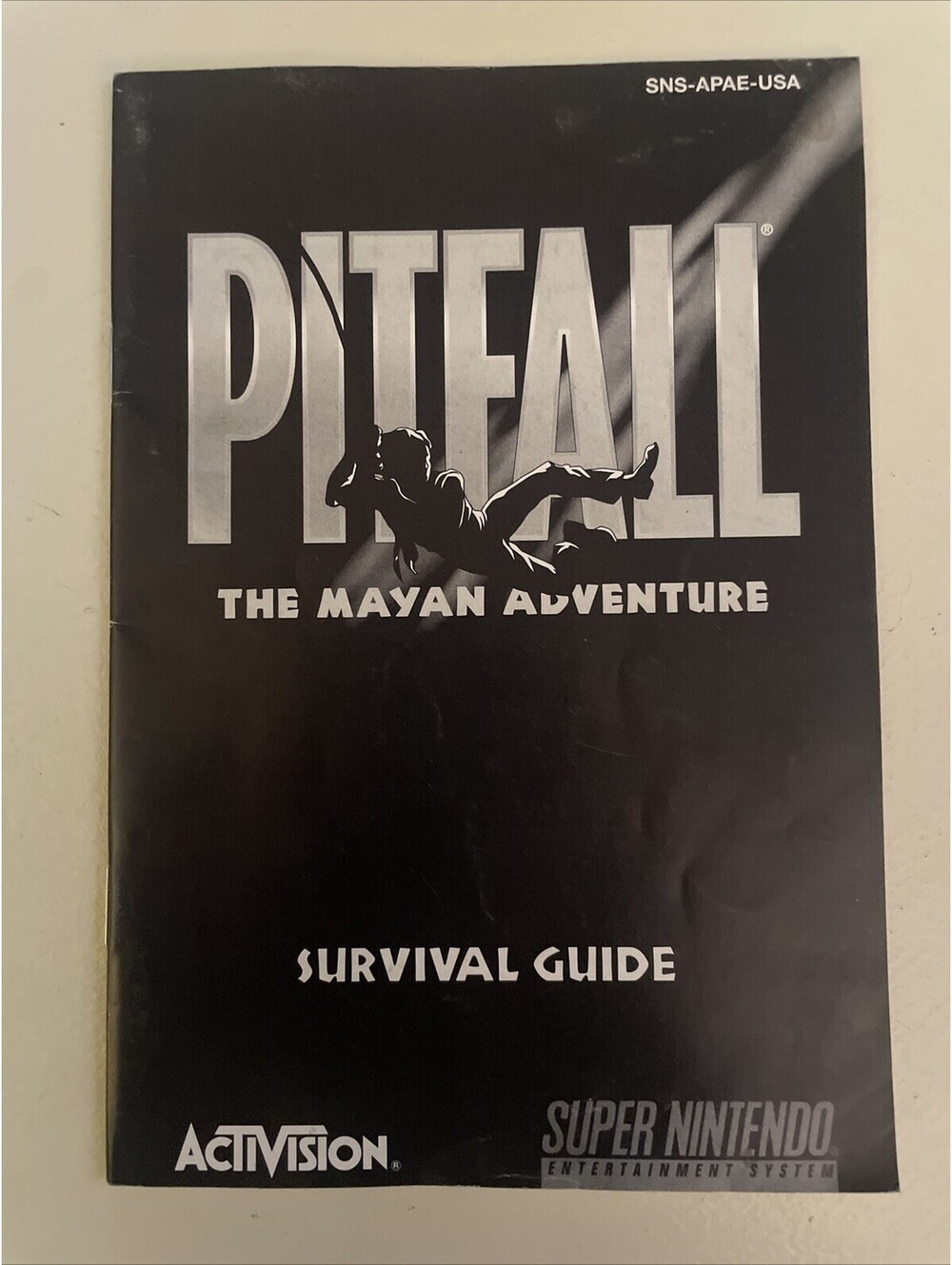 Pitfall: The Mayan Adventure (Super Nintendo, SNES) MANUAL ONLY Black White - Picture 1 of 2
